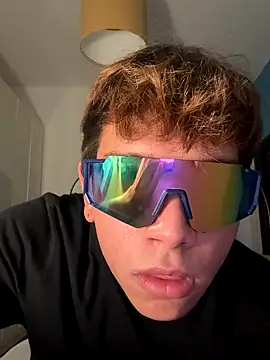 Snapshot of calleaaaa chatting on 11-13-25, 04:06 calleaaaa online show from 11-13-25, 04:06