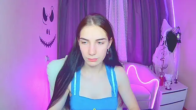 Snapshot of NikaStark_ chatting on 11-04-25, 07:46 NikaStark online show from 11-04-25, 07:46