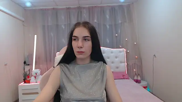 Snapshot of NikaStark_ chatting on 11-11-25, 07:36 NikaStark online show from 11-11-25, 07:36