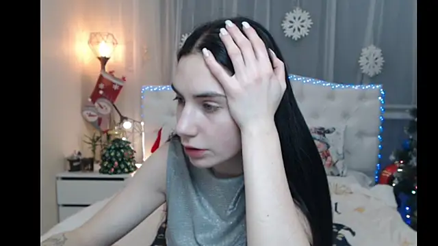 Snapshot of NikaStark_ chatting on 12-20-25, 07:32 NikaStark online show from 12-20-25, 07:32