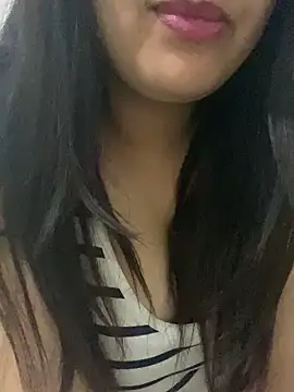 yassminsexy22 online show from 02-19-25, 07:59