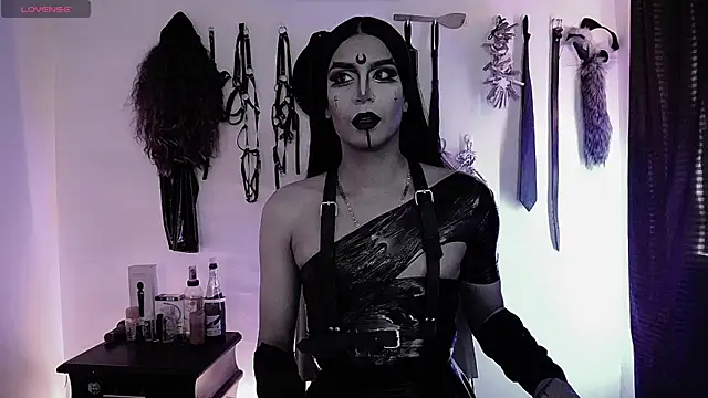 Snapshot of akinoro_ chatting on 10-31-25, 08:10 akinoro online show from 10-31-25, 08:10