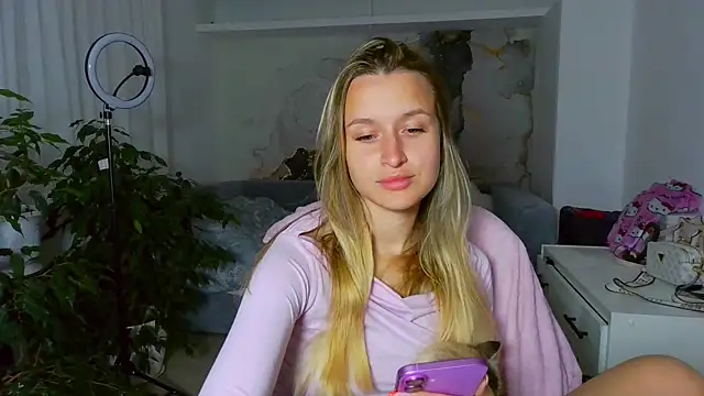 Submissive love online show from 06-15-26, 08:44