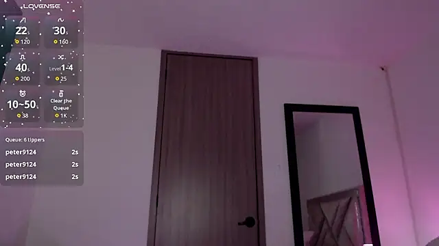 Snapshot of SophiaJoliebm chatting on 02-04-26, 04:29 SophiaJoliebm online show from 02-04-26, 04:29