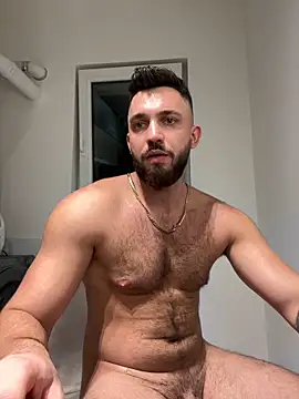 Snapshot of LoveIsBlind_ chatting on 12-07-24, 02:09 LoveIsBlind online show from 12-07-24, 02:09