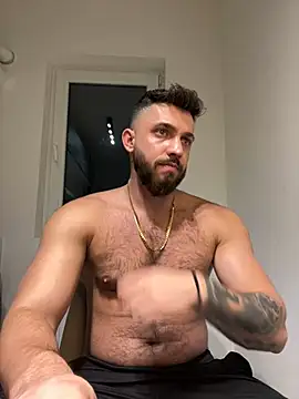 Snapshot of LoveIsBlind_ chatting on 12-07-24, 07:54 LoveIsBlind online show from 12-07-24, 07:54