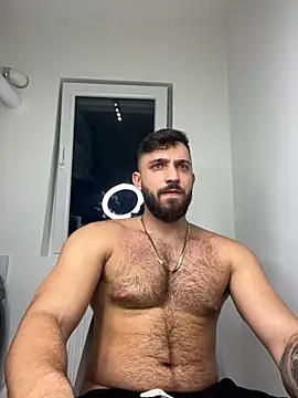 Snapshot of LoveIsBlind_ chatting on 12-08-24, 06:50 LoveIsBlind online show from 12-08-24, 06:50