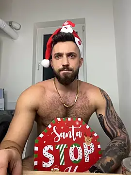 LoveIsBlind  online show from 12-26-24, 12:03