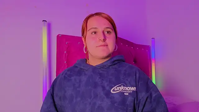 evy orange1 online show from 12-03-25, 12:29