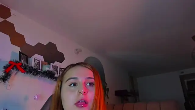 Snapshot of evy_orange1 chatting on 01-07-26, 02:14 evy orange1 online show from 01-07-26, 02:14