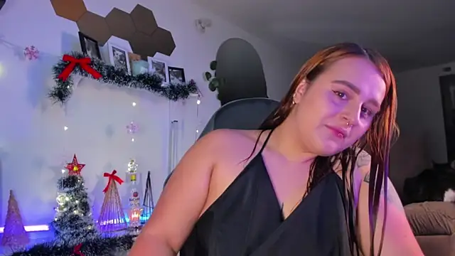 Snapshot of evy_orange1 chatting on 01-12-26, 02:28 evy orange1 online show from 01-12-26, 02:28