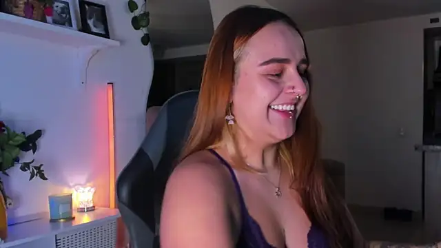 Snapshot of evy_orange1 chatting on 03-03-26, 11:10 evy orange1 online show from 03-03-26, 11:10