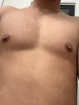 ilov3bigbootylatinas online show from 01-11-26, 09:03