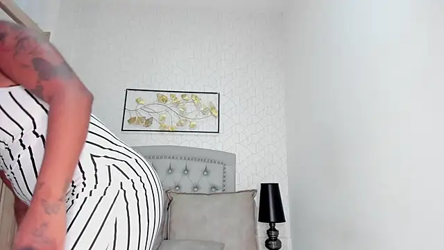 Katalella murillo online show from 01-17-25, 03:45