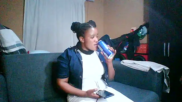 Snapshot of Sgeme325is chatting on 03-07-26, 08:50 Sgeme325is online show from 03-07-26, 08:50