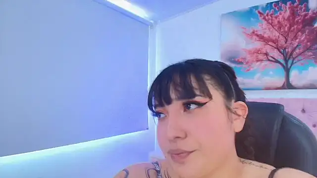 Emma monserrat online show from 02-11-26, 07:41