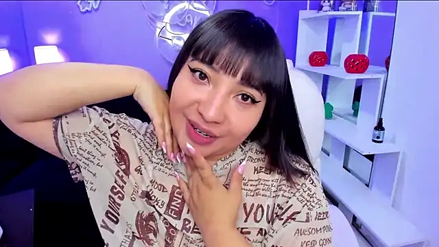 Emma monserrat online show from 05-23-26, 11:25