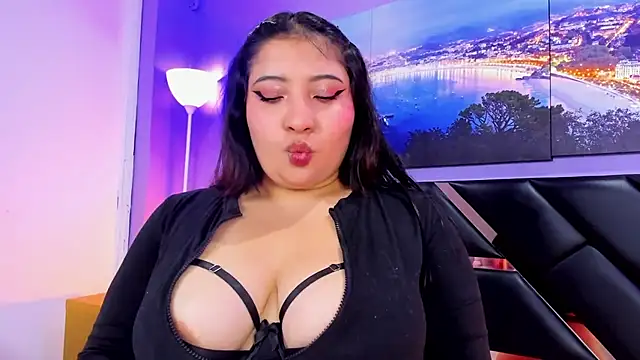 Snapshot of Emma_monserrat chatting on 07-27-26, 11:39 Emma monserrat online show from 07-27-26, 11:39