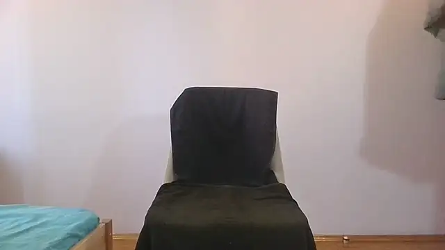 Snapshot of Turkboy_17 chatting on 01-26-25, 06:59 Turkboy 17 online show from 01-26-25, 06:59