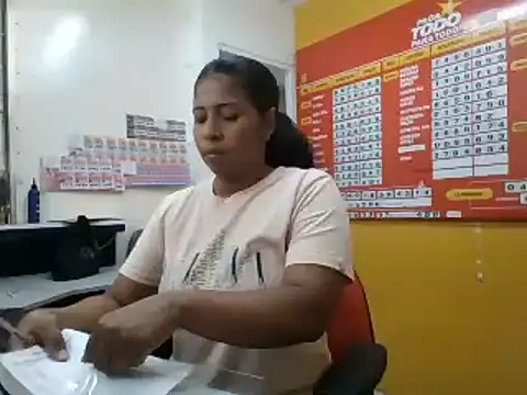 Ivon-09 online show from 02-11-25, 07:05