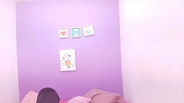 Snapshot of veronica_sinner_ chatting on 01-11-25, 11:56 veronica sinner online show from 01-11-25, 11:56