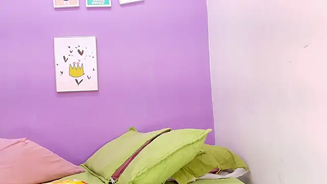 Snapshot of veronica_sinner_ chatting on 01-23-25, 11:58 veronica sinner online show from 01-23-25, 11:58