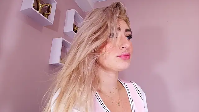 veronica sinner  online show from 02-08-26, 04:21