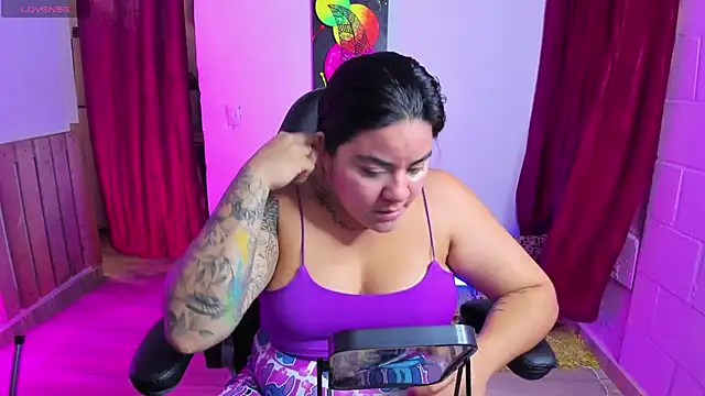 Sharon hils online show from 01-18-25, 02:23