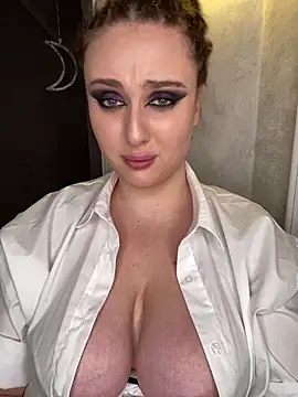 AnnaRichmond online show from 02-17-25, 10:18