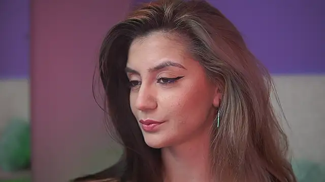 Snapshot of SabrinaHope chatting on 01-18-26, 10:02 SabrinaHope online show from 01-18-26, 10:02