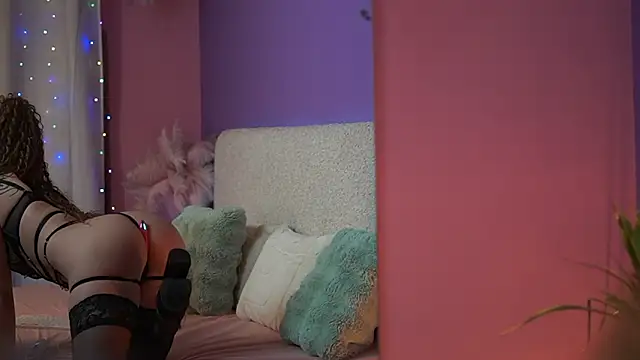 Snapshot of SabrinaHope chatting on 02-13-26, 10:28 SabrinaHope online show from 02-13-26, 10:28