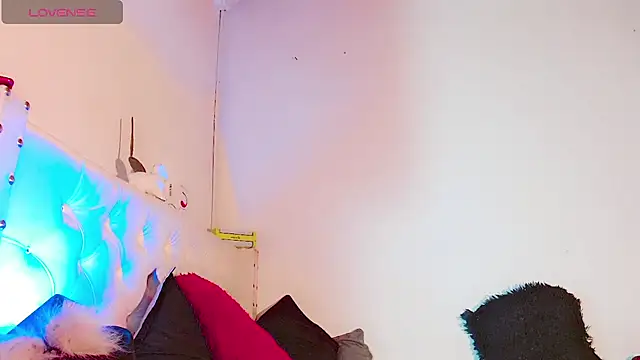 Snapshot of HELEM__S7 chatting on 02-19-25, 11:14 HELEM S7 online show from 02-19-25, 11:14