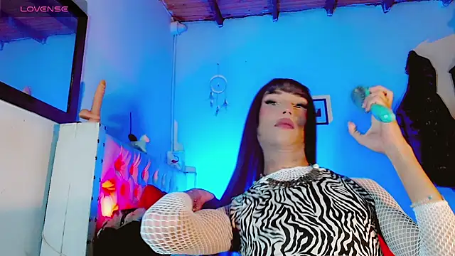 Snapshot of HELEM__S7 chatting on 03-10-25, 10:45 HELEM S7 online show from 03-10-25, 10:45