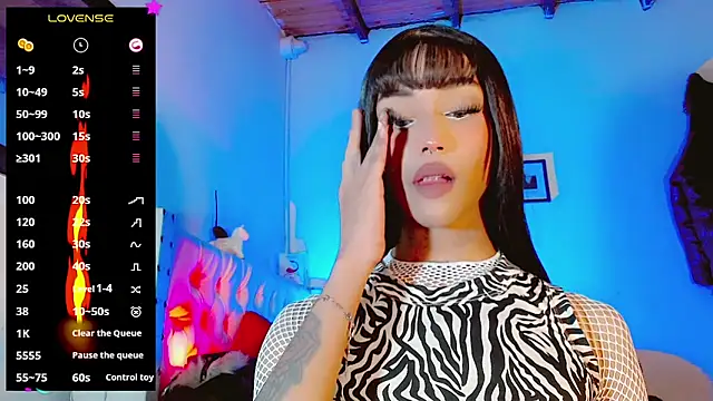 Snapshot of HELEM__S7 chatting on 03-11-25, 01:48 HELEM S7 online show from 03-11-25, 01:48