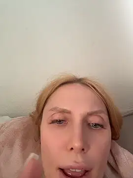 Love Call online show from 07-12-26, 02:30