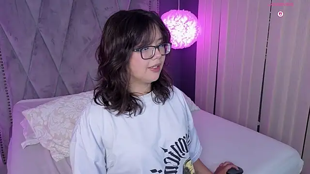 Snapshot of missy_taylor_ chatting on 09-08-25, 08:52 missy taylor online show from 09-08-25, 08:52