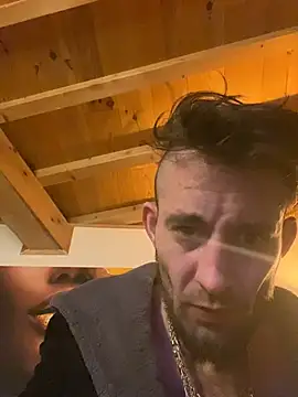 Bigkisslove online show from 03-03-26, 04:40