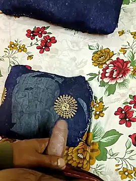 Snapshot of GF_nd_BF_ chatting on 01-23-25, 09:50 GF nd BF online show from 01-23-25, 09:50