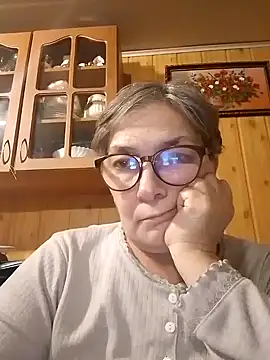Snapshot of IrinaSweet54 chatting on 01-04-25, 02:25 IrinaSweet54 online show from 01-04-25, 02:25
