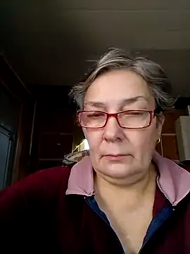 Snapshot of IrinaSweet54 chatting on 01-18-25, 09:13 IrinaSweet54 online show from 01-18-25, 09:13