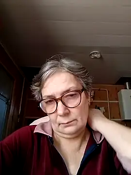 Snapshot of IrinaSweet54 chatting on 01-19-25, 08:18 IrinaSweet54 online show from 01-19-25, 08:18