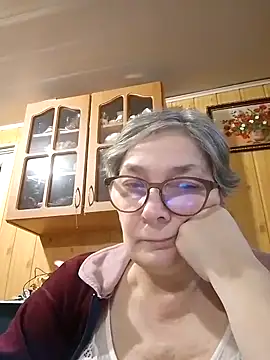 Snapshot of IrinaSweet54 chatting on 01-25-25, 02:25 IrinaSweet54 online show from 01-25-25, 02:25