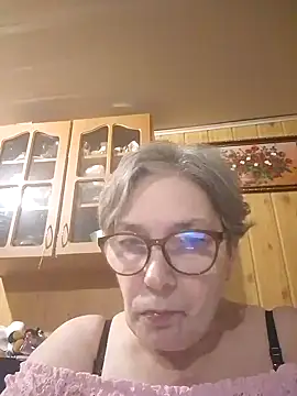 Snapshot of IrinaSweet54 chatting on 02-02-25, 01:08 IrinaSweet54 online show from 02-02-25, 01:08