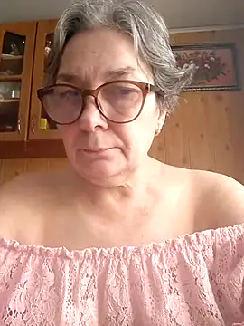 Snapshot of IrinaSweet54 chatting on 02-12-25, 07:34 IrinaSweet54 online show from 02-12-25, 07:34