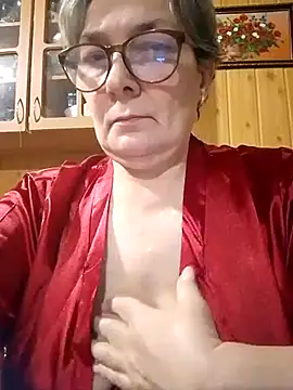 Snapshot of IrinaSweet54 chatting on 02-12-25, 04:55 IrinaSweet54 online show from 02-12-25, 04:55
