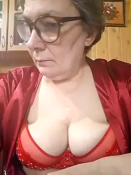 Snapshot of IrinaSweet54 chatting on 03-04-25, 03:59 IrinaSweet54 online show from 03-04-25, 03:59