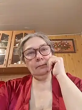 Snapshot of IrinaSweet54 chatting on 03-05-25, 08:10 IrinaSweet54 online show from 03-05-25, 08:10
