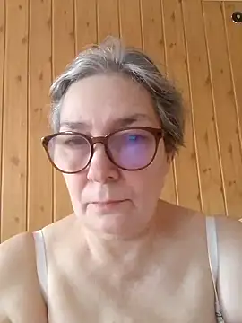 Snapshot of IrinaSweet54 chatting on 03-05-25, 04:02 IrinaSweet54 online show from 03-05-25, 04:02