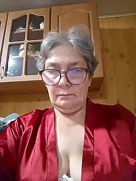 Snapshot of IrinaSweet54 chatting on 09-08-25, 04:50 IrinaSweet54 online show from 09-08-25, 04:50