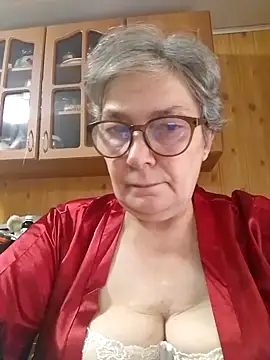 Snapshot of IrinaSweet54 chatting on 09-14-25, 06:01 IrinaSweet54 online show from 09-14-25, 06:01